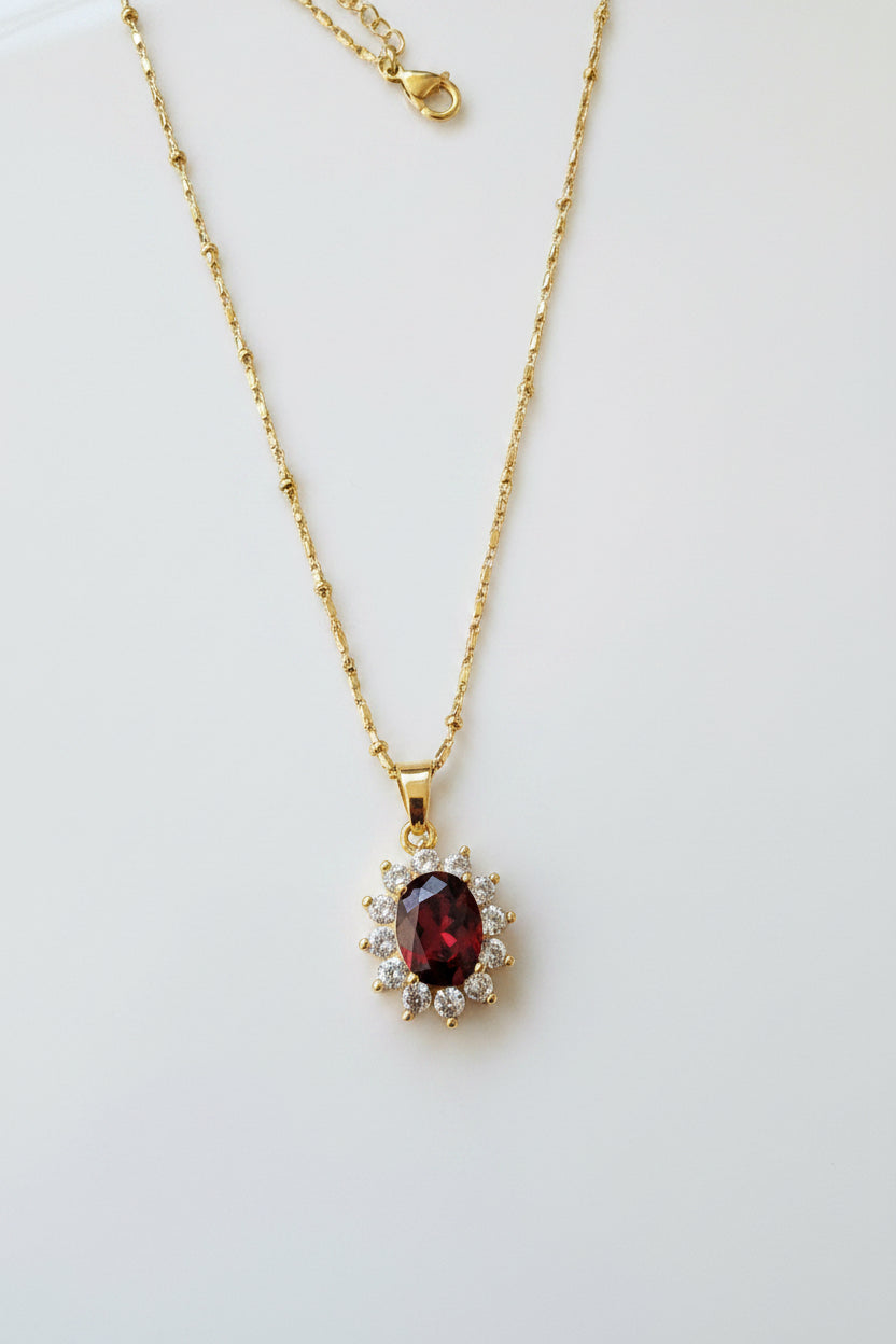 Rouge Necklace