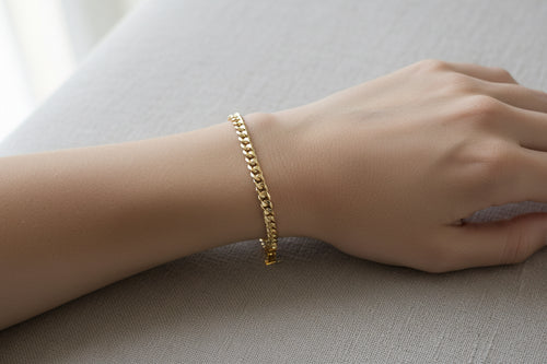 Curb Chain Bracelet