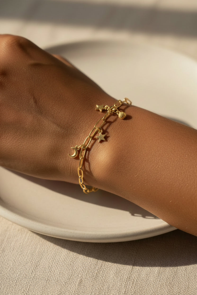 Oval Paperclip Bracelet